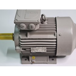 Siemens 1SE0106-4NA90-Z 2,2kW 1441Rpm Motor